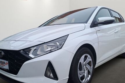 Hyundai i20 20.160 km 15.990 &euro; Calden - Westuffeln 34379