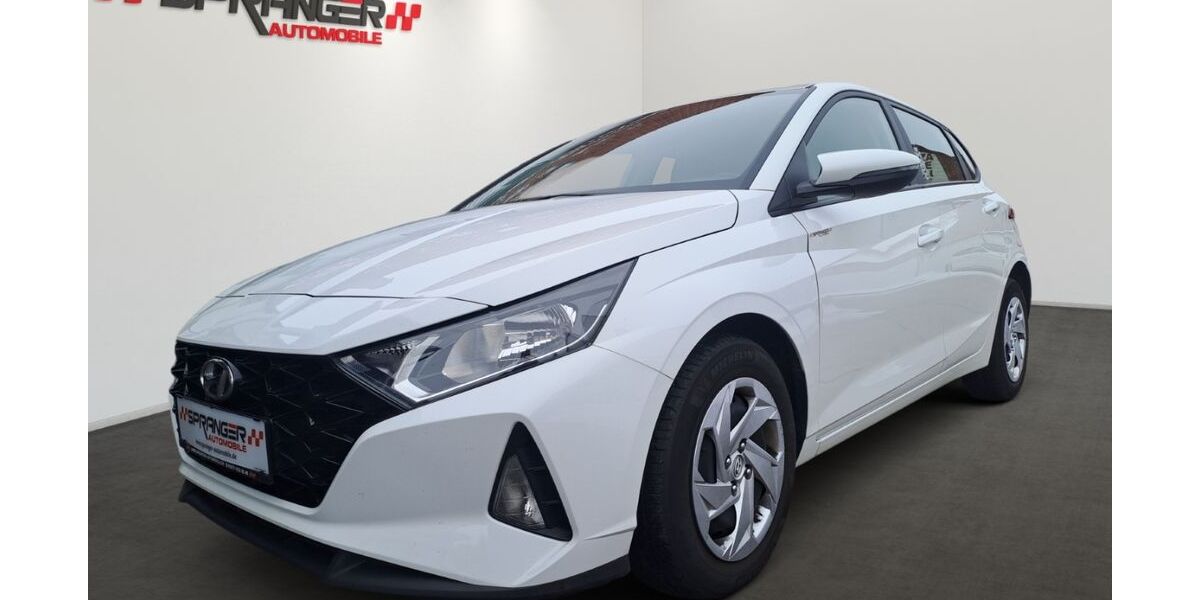 Hyundai i20 20.160 km 15.990 &euro; Calden - Westuffeln 34379