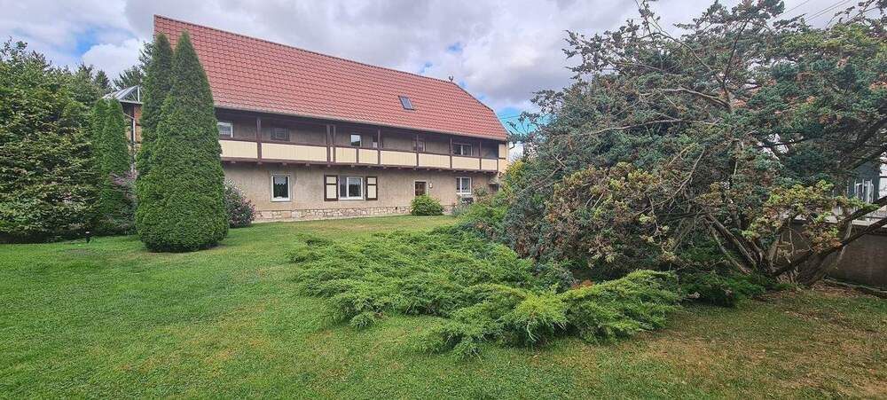 Einfamilienhaus Bad Sulza - 7 Zimmer, 200 m&sup2;, 279.000&euro; | Angebot:25051079