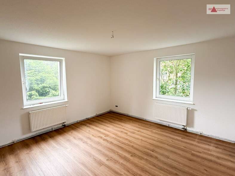 Etagenwohnung Sehmatal / Sehma Sehma - 2 Zimmer, 59 m&sup2;, 326&euro; | Angebot:26890013