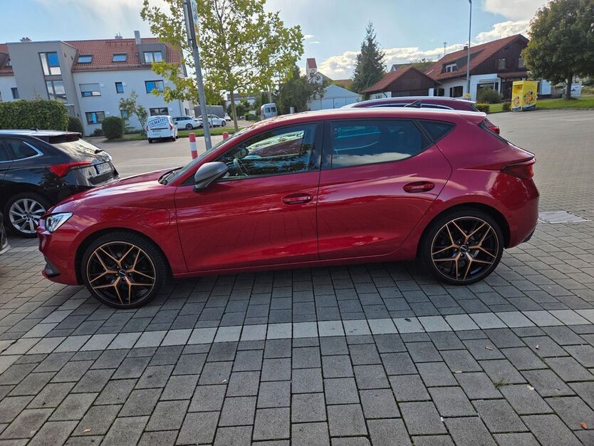 Seat Leon 38.739 km 22.500 € Günzburg 89312