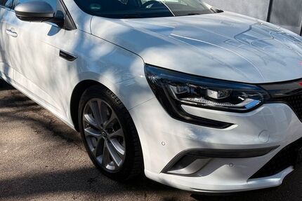 Renault Megane 59.100 km 16.500 &euro; München 81549