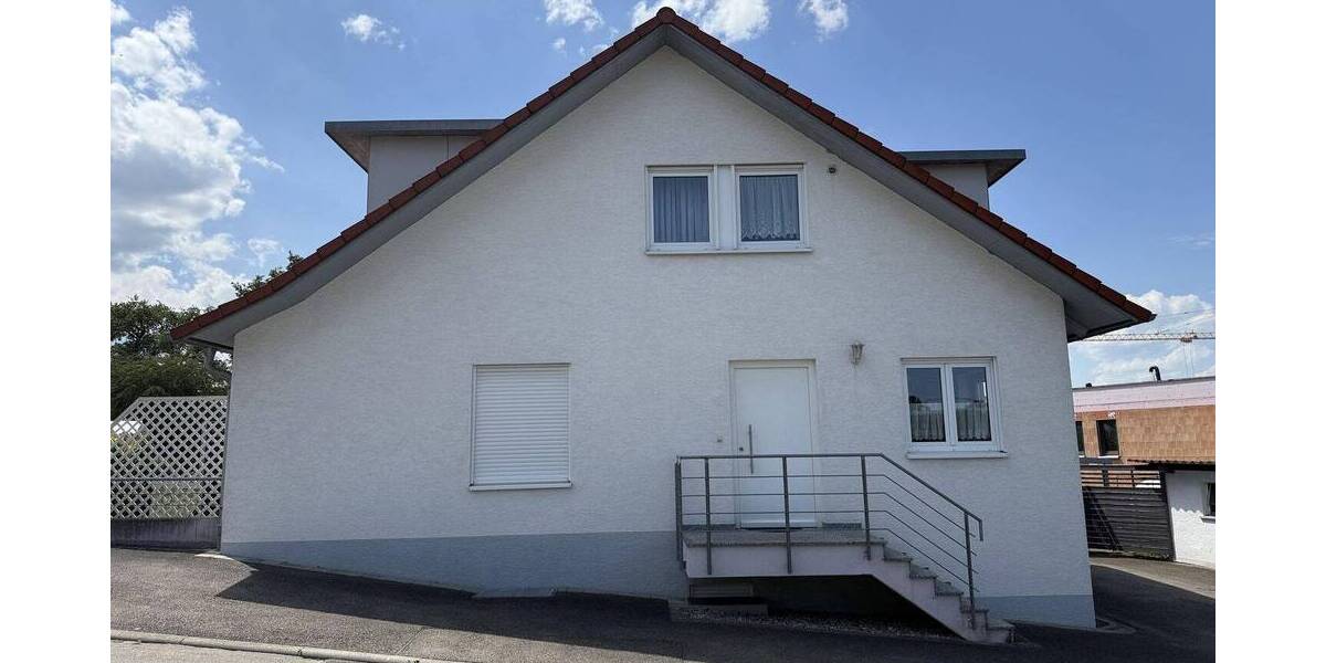 Mehrfamilienhaus, Wohnhaus Ertingen - 9 Zimmer, 208 m&sup2;, 399.000&euro; | Angebot:25701176
