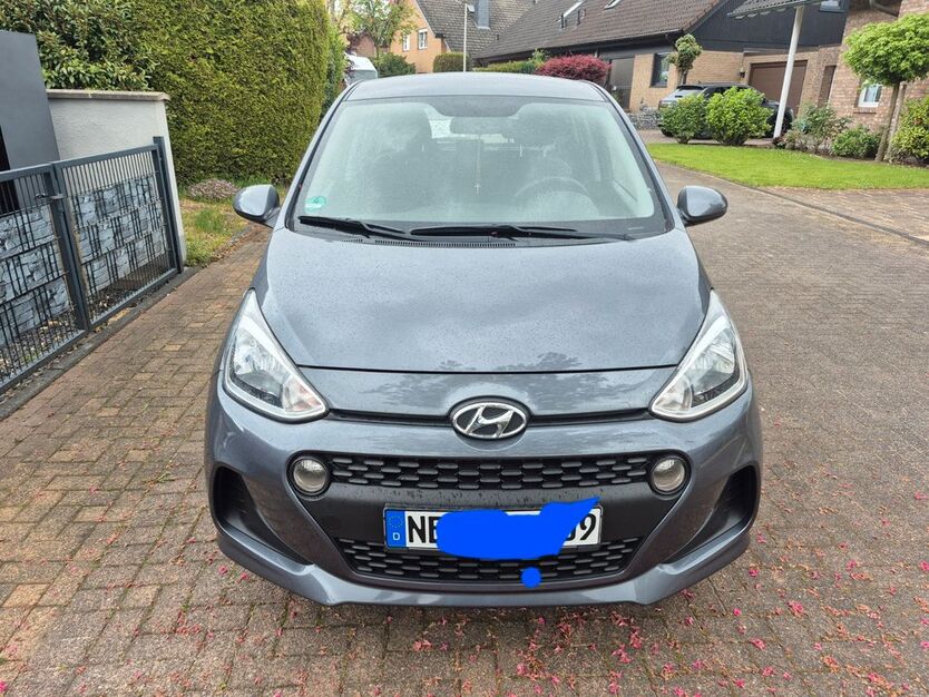 Hyundai i10 24.000 km 8.500 € Dormagen 41540