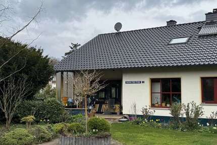 Haus Braunfels - 7 Zimmer, 220 m&sup2;, 434.000&euro; | Angebot:26385001