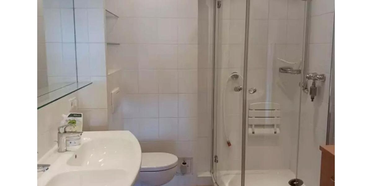 Etagenwohnung Bonn Bad Godesberg - 2.5 Zimmer, 100 m&sup2;, 350.000&euro; | Angebot:26442060