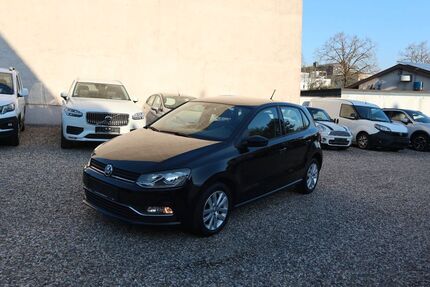 VW Polo 64.156 km 11.990 &euro; Solingen 42653