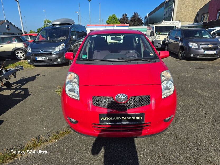 Yaris