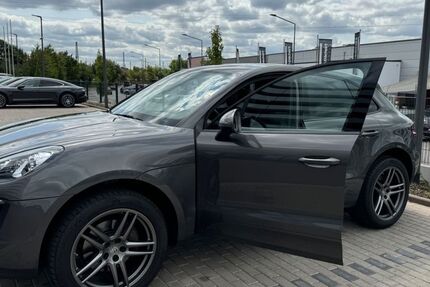 Porsche Macan 113.000 km 38.500 &euro; Gusterath 54317