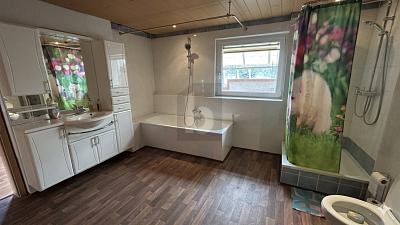 GRENZNAH MIT VIELEN MÖGLICHKEITEN - Einfamilienhaus Klettgau | Angebot:26276454