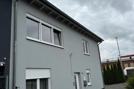 200qm Haus zu vermieten mit Büroräumen zur gewerblichen Nutzung