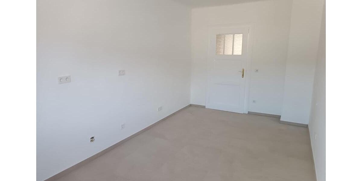 Etagenwohnung Mannheim Fahrlach - 4 Zimmer, 100 m&sup2;, 1.049&euro; | Angebot:25932426