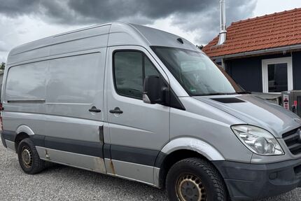 Mercedes-Benz Sprinter 257.670 km 7.999 &euro; Egling 82544