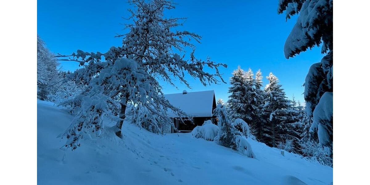 Einfamilienhaus Bergen - 5 Zimmer, 120 m&sup2;, 2.200&euro; | Angebot:26312674