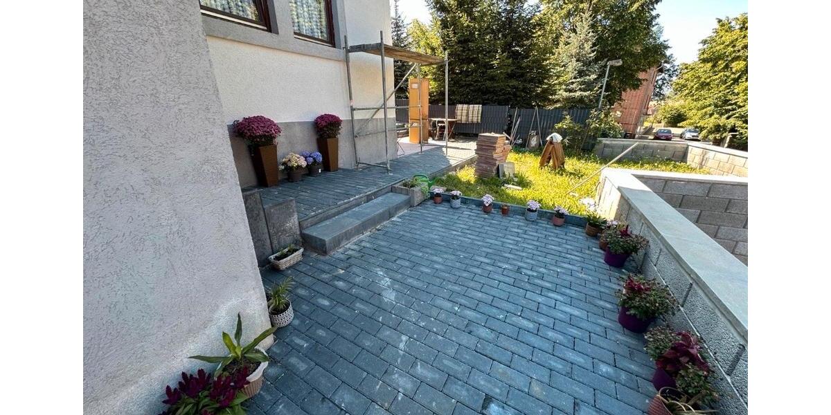 Doppelhaushälfte - 8 Zimmer, 110 m&sup2;, 97.999&euro; | Angebot:27002053