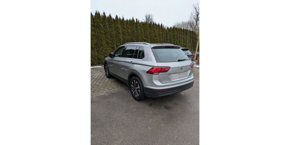 VW Tiguan 74.000 km 19.900 &euro; Laupheim 88471