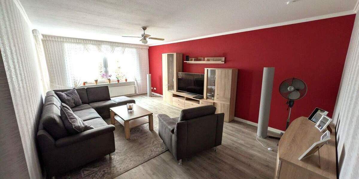 Etagenwohnung Glinde - 3 Zimmer, 97 m&sup2;, 1.305&euro; | Angebot:25899450