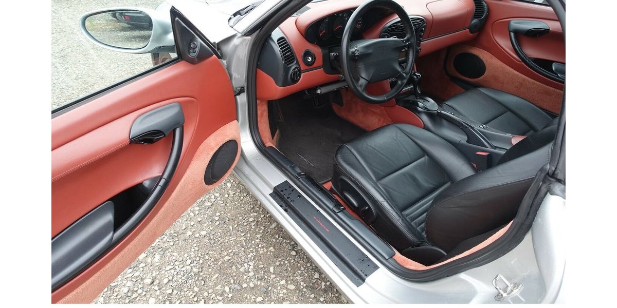 Porsche Boxster Navi CD Leder Sitzheizung Klimatr. Ablageb 167.300 km 13.950 &euro; Neumarkt/OPf 92318