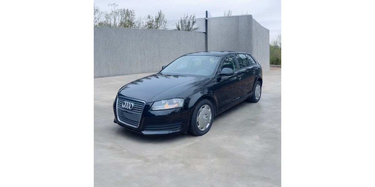Audi A3 116.000 km 6.900 &euro; Lübeck 23566