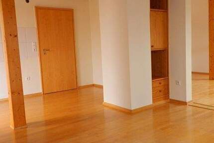 Wohnung Rielasingen-Worblingen Worblingen - 3 Zimmer, 71 m&sup2;, 220.000&euro; | Angebot:24521057
