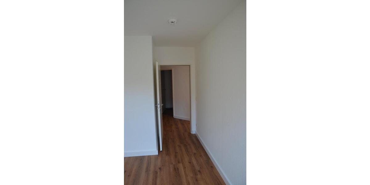 Etagenwohnung Bad Lippspringe - 3 Zimmer, 81 m&sup2;, 170.000&euro; | Angebot:26329413