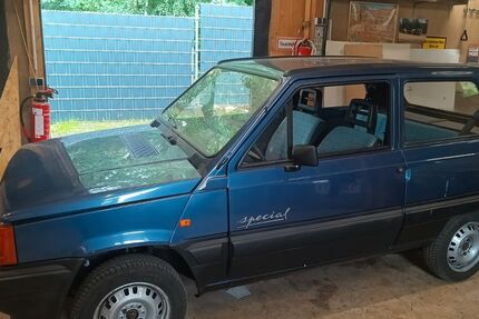 Seat Marbella 40.850 km 2.500 &euro; Dresden 01139