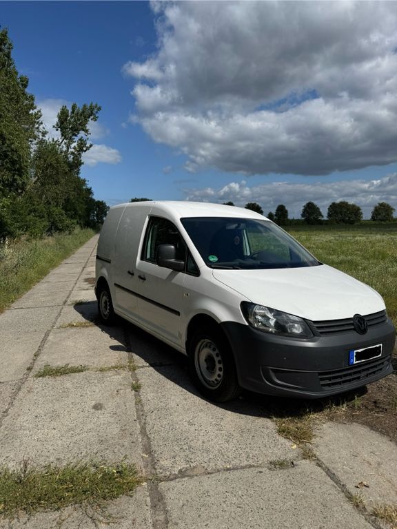 VW Caddy 163.600 km 8.000 € Am Mellensee 15838