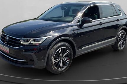 VW Tiguan 61.221 km 26.980 &euro; Köln-Mülheim 51063