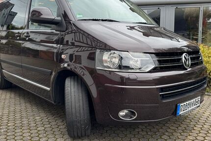 VW T5 Multivan 183.000 km 22.100 € Heidenrod 65321