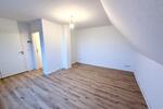 Dachgeschoßwohnung Schwaan - 1 Zimmer, 32 m&sup2;, 410&euro; | Angebot:26253920