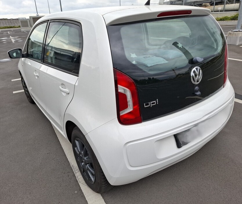 VW UP
