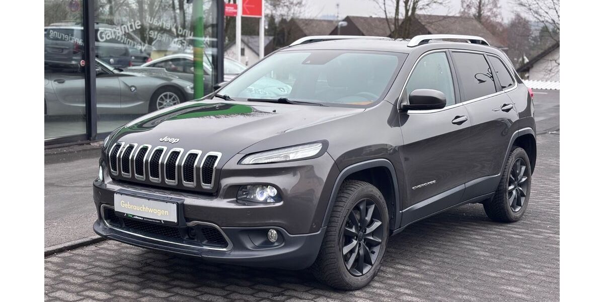 Jeep Cherokee 188.000 km 8.990 &euro; Ransbach-Baumbach 56235