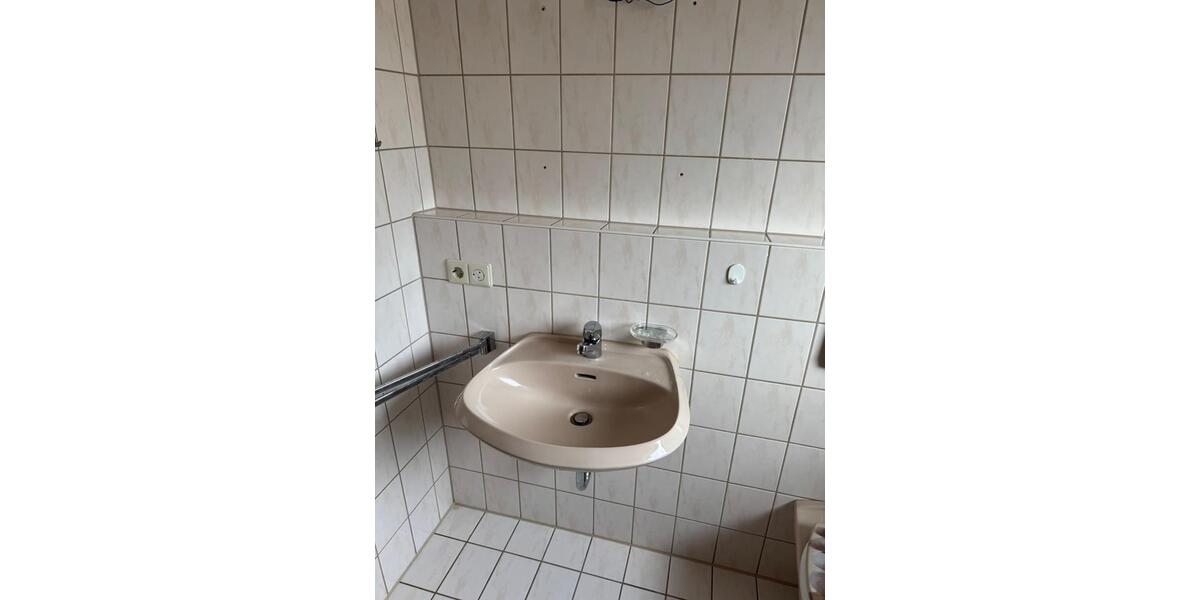 Dachgeschoßwohnung Trossingen - 2 Zimmer, 50 m&sup2;, 156.000&euro; | Angebot:26578490