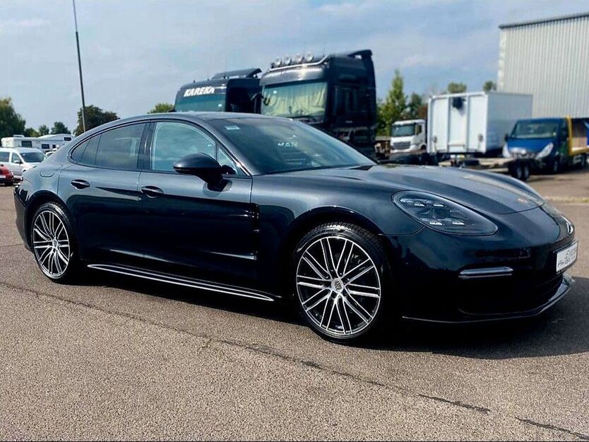 Porsche Panamera 183.400 km 46.400 € Leipzig 04319