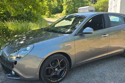Alfa Romeo Giulietta 82.000 km 11.500 &euro; Randersacker 97236