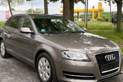 Audi A3 164.000 km 6.999 &euro; Köln 51107