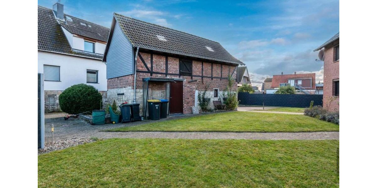 Mehrfamilienhaus, Wohnhaus Sickte - 8 Zimmer, 220 m&sup2;, 329.000&euro; | Angebot:26939372