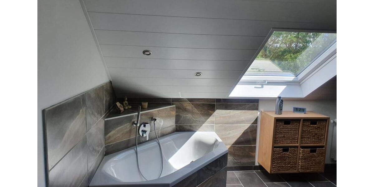 Dachgeschoßwohnung Gerolzhofen - 2 Zimmer, 110 m&sup2;, 960&euro; | Angebot:25948066