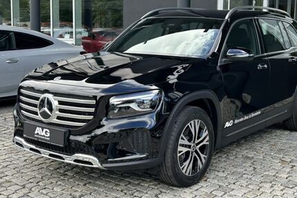 Mercedes-Benz GLB 200 8.000 km 41.800 € Traunstein 83278