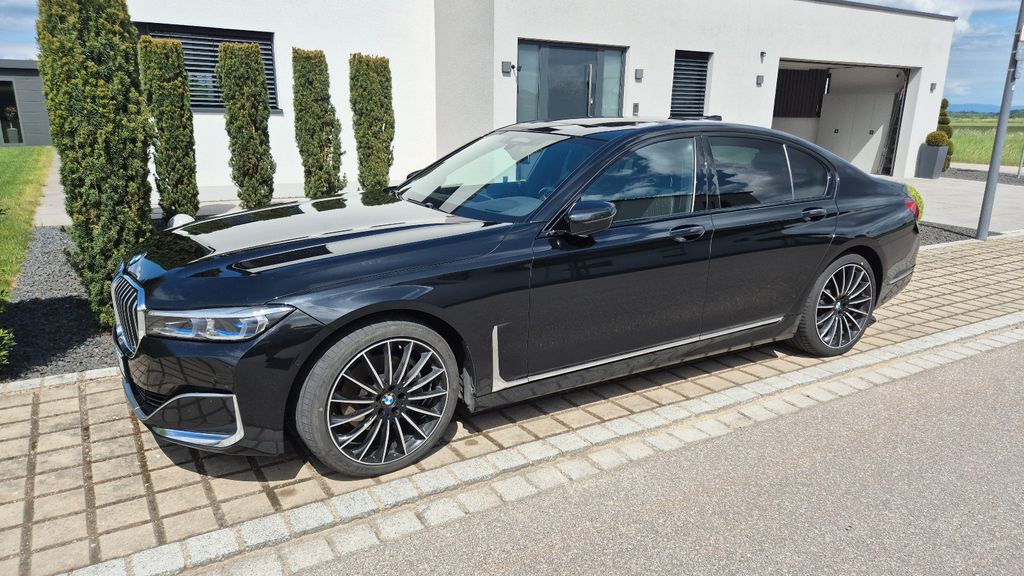 BMW 730 155.000 km 39.099 &euro; Riekofen 93104