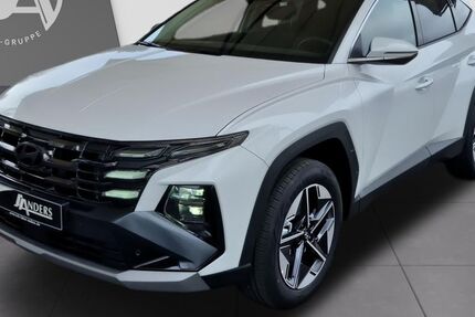 Hyundai TUCSON 9.990 km 33.880 € Oldenburg 26135