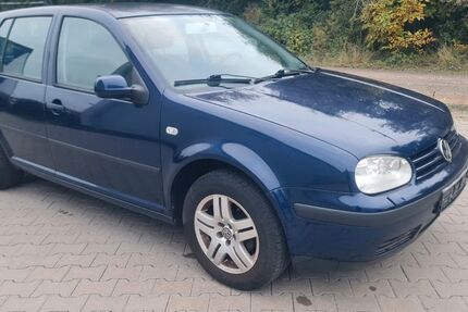 VW Golf 155.000 km 1.300 € Kriegsfeld 67819
