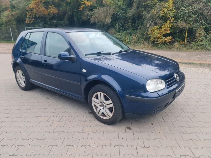 VW Golf 155.000 km 1.300 € Kriegsfeld 67819