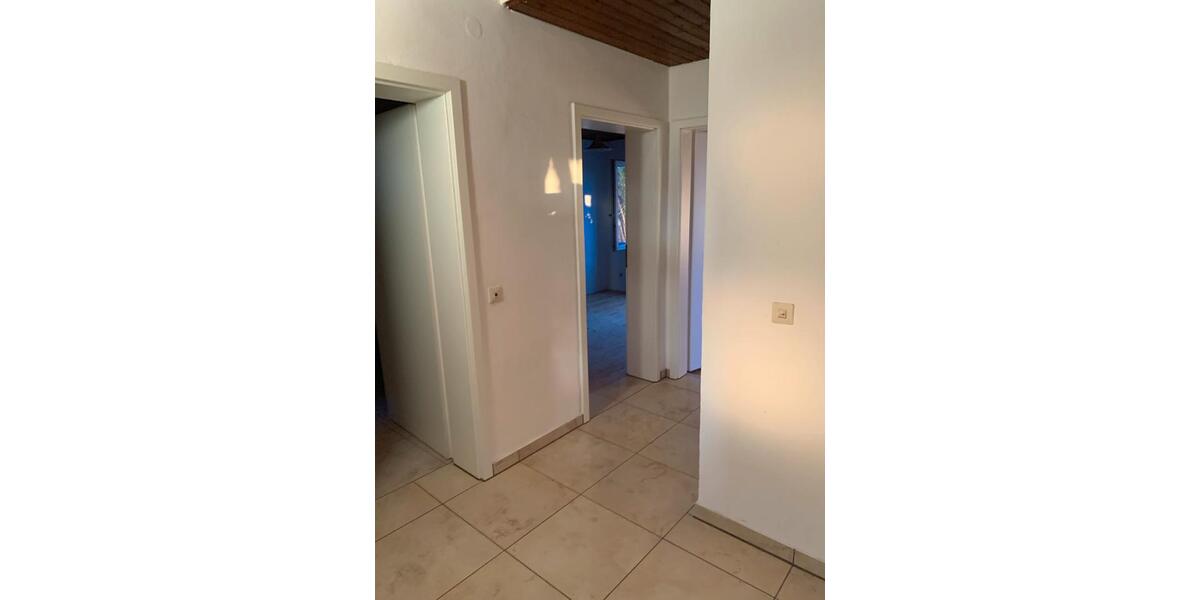 Bungalow Deggendorf - 3 Zimmer, 63 m&sup2;, 1.000&euro; | Angebot:25319212