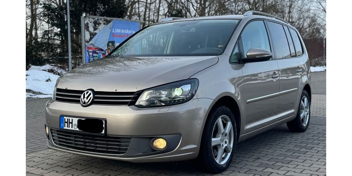 VW Touran 266.000 km 5.700 &euro; Hamburg 21031