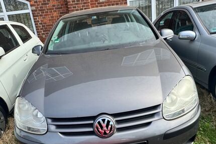 VW Golf 142.662 km 2.900 &euro; Bremen 28205