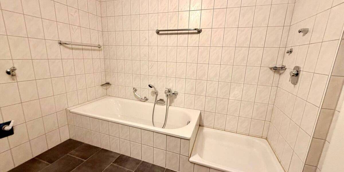 Etagenwohnung Ettenheim - 3 Zimmer, 92 m&sup2;, 900&euro; | Angebot:26309997