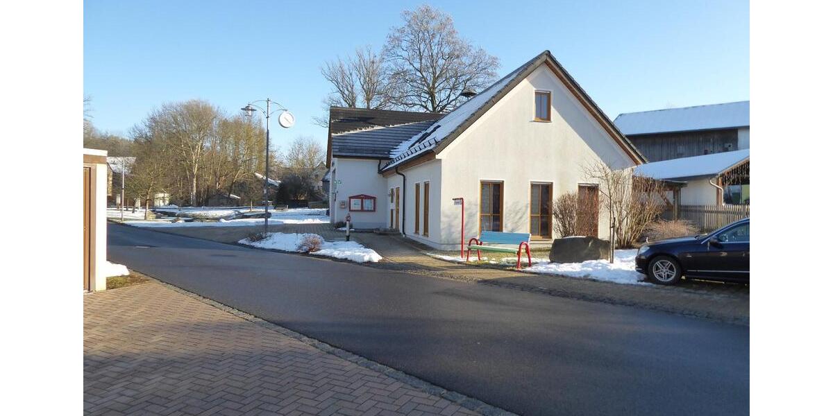 Etagenwohnung Schirnding - 2 Zimmer, 67 m&sup2;, 350&euro; | Angebot:25280521