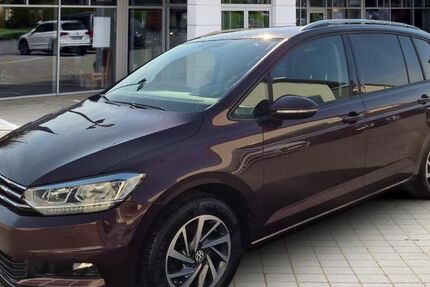 VW Touran 98.887 km 18.690 &euro; Bad Kötzting 93444