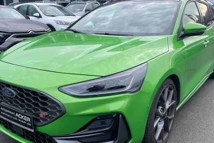 Ford Focus 24.588 km 31.990 &euro; Bischoffen 35649